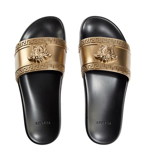 sandalias versace para hombre|Sandalias y palas Versace para Hombre.